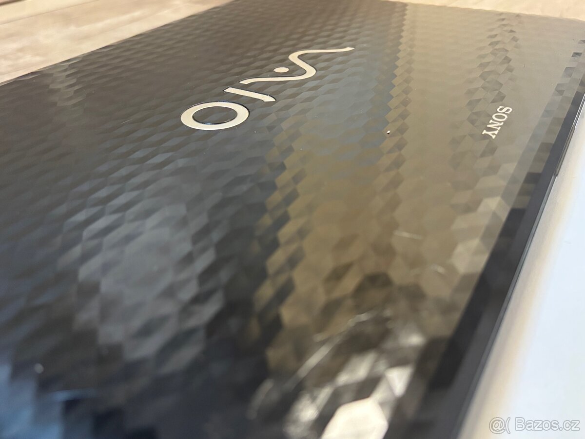 Sony VAIO 15,6” ✅ i3 / 8 GB RAM / 500 GB HDD / Windows 10 - 9