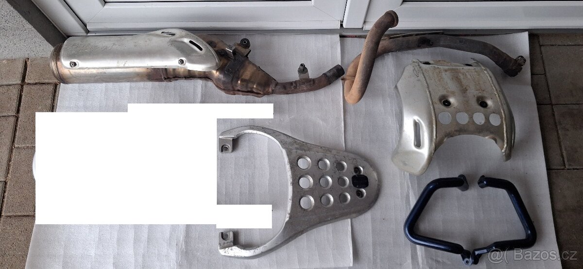 SUZUKI XF 650 FREEWIND - 9