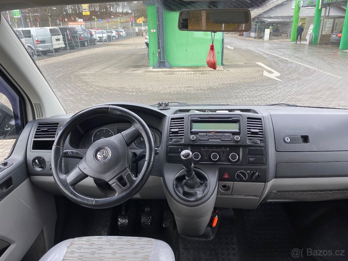 VW Transporter T5.1 2.0tdi 9-míst 2010 - 9
