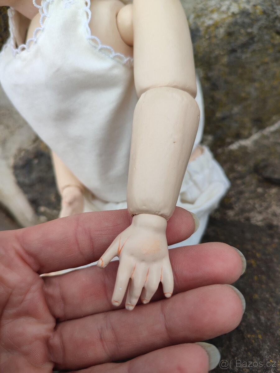 Panenka porcelán,kloubové tělo - 9