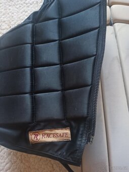 Prodám bezpečnostní vestu Racesafe - 9