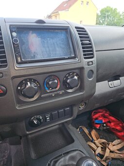 Nissan Navara 2.5dci - 9