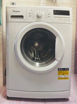 Pračka Whirlpool úzká, na 5kg - 9