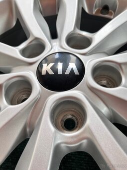 5x114,3 R16 Kia Ceed originál disky - ET 50 - 9