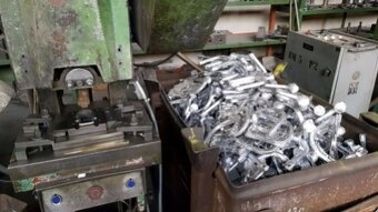 Excentrický lis LENP 25 A z roku 1973 - 9