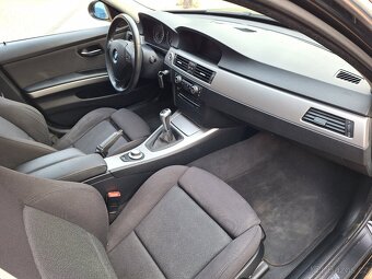 BMW E91,330i,manuál,7.2008,200kW - 9