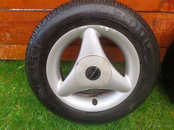 ALU KOLA - PRODÁM TŘÍPAPRSKOVÁ ALU KOLA 4x100, 5,5 J x 13 H2 - 9