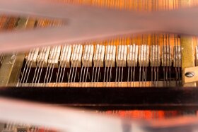 Historický klavír Erard rok výroby 1875 - 9