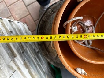 Květináče 3 ks - 9