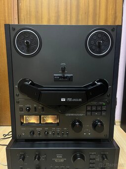 Akai gx - 9