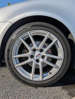 Volkswagen golf 5 1.9TDI 2006 - 9