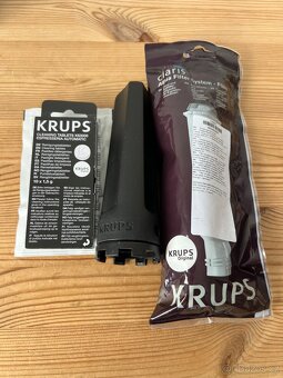 Automat. kávovar KRUPS EA89 na zrnkovou kávu, výborný stav - 9