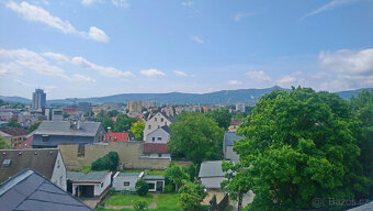 Pronájem 3+1, 55m2 (Nové Město, ul. Valdštejnská) - 9