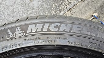 Letní pneu 245/40/19 Michelin Run Flat - 9