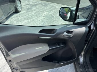 Ford Tourneo Courier 1,0i 74 Kw Titanium - 9