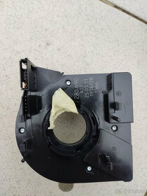 Seat Ibiza páčky pod volant 7H0953503 - 9