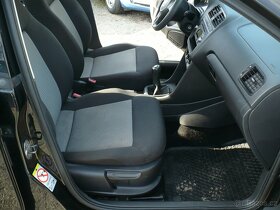 Volkswagen Polo 1.2 HTP - 9