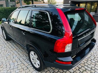 Volvo XC90 2.4D5 136KW 4x4 AUTOMAT NAVI SENZORY SERVISKA - 9