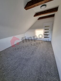 Prodej bytu 3+1 82 m2, Hradec - Nová Ves, Okres Jeseník - 9