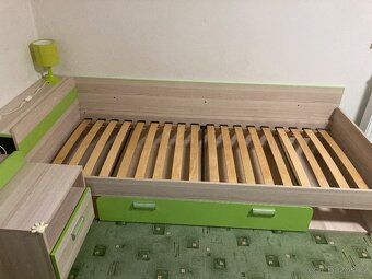 Nábytek pro dětský pokoj LENA - skříň, stůl, postel - 9