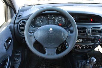 Renault Mégane 1,4 i 16V ČR,KLIMATIZACE,2003 - 9