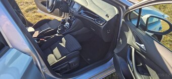 Opel Astra Sports Tourer 1.6Tdci - 9