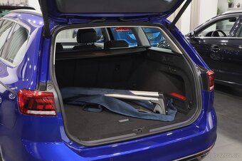 VW Passat B8 Variant TDI 147kW 4x4 R-Line - záruka Autodraft - 9