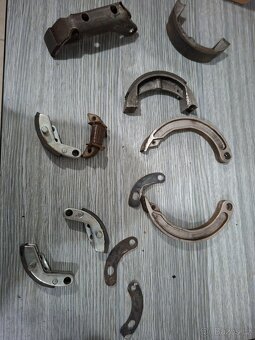 Jawa babetta 210 - rozbehova celist + další dily - 9