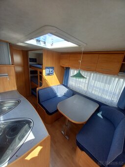 Prodám karavan ADRIA adora 552 PK,r.v 2006,váha 1125/1400/15 - 9