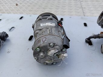 PŘÍSLUŠENSTVÍ MOTORU - VW / ŠKODA 1,9 TDi 74kW ATD - 9