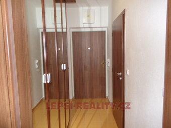 Pronájem bytu 2+kk v Plzni, ul. Květná, 45 m2+garážové stání - 9