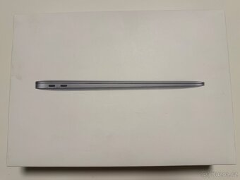Apple MacBook Air 13” Retina (2020) - 9