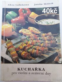 Různé knihy receptů - 9