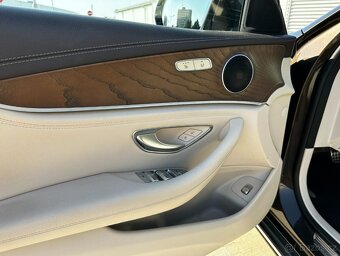 Mercedes-Benz E 220 d 4MATIC AllTerrain - 9