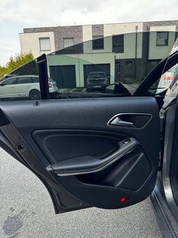 Mercedes Benz Cla 180 - 9