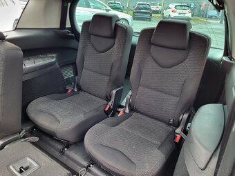 PEUGEOT 308 SW 1.6 HDi 16V 66kW - 7-míst PANORAMA - 9