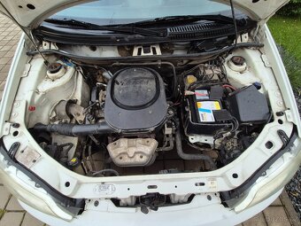 Fiat Punto 1.2 8V - 9