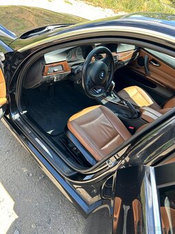 BMW E90 330d - 9