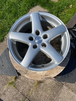 Hliníkové disky Fondmetal 15" – 5x100 – 8J ET– sada 4 ks - 9