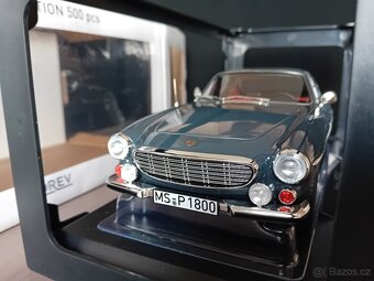 Honda CRX 1990 a Volvo 1800 S 1969 ltd.1/500 1:18 Norev - 9