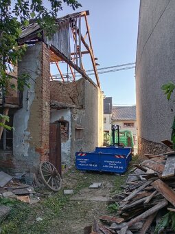 Kontejnery a výkopové práce - 9