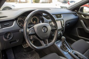 Škoda Octavia Combi 2.0 TD DPF RS DSG - 9