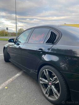 Bmw e90 320d - 9