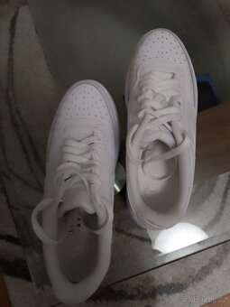 Dámské boty NIKE Sneakersy CourtVision - 9