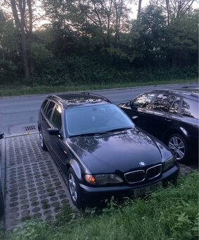 BMW 318d E46 – 85kW, manuál, černá metalíza - 9