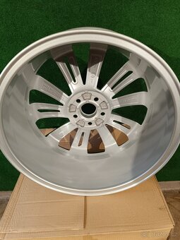 NOVE alu r18 5x100 scala kamiq - 9