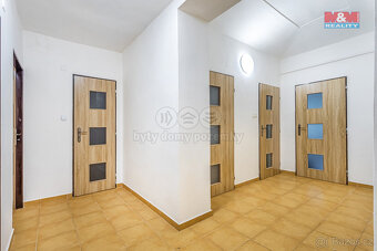 Prodej rodinného domu, 170 m², Rudná, ul. Masarykova - 9