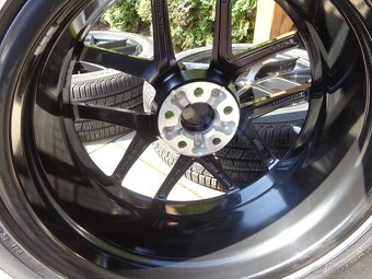 Alfa Romeo Stelvio nova letna sada kol s TPMS - 9