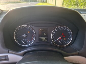 Škoda Octavia 2 facelift 1.6 tdi - 9