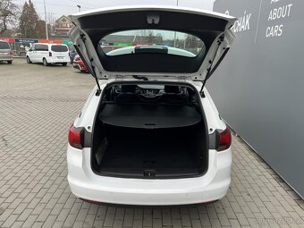 Opel Astra 1.6 CDTi81KWEnjoy,117 tkm, cena s DPH - 9